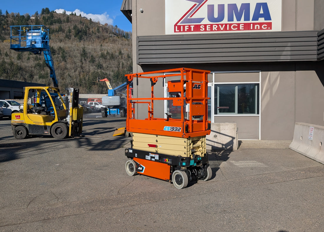 ☆ ダンスキング様│エマルジョン、サンプロ、ルース NEW JLG ES1932 Scissor Lift