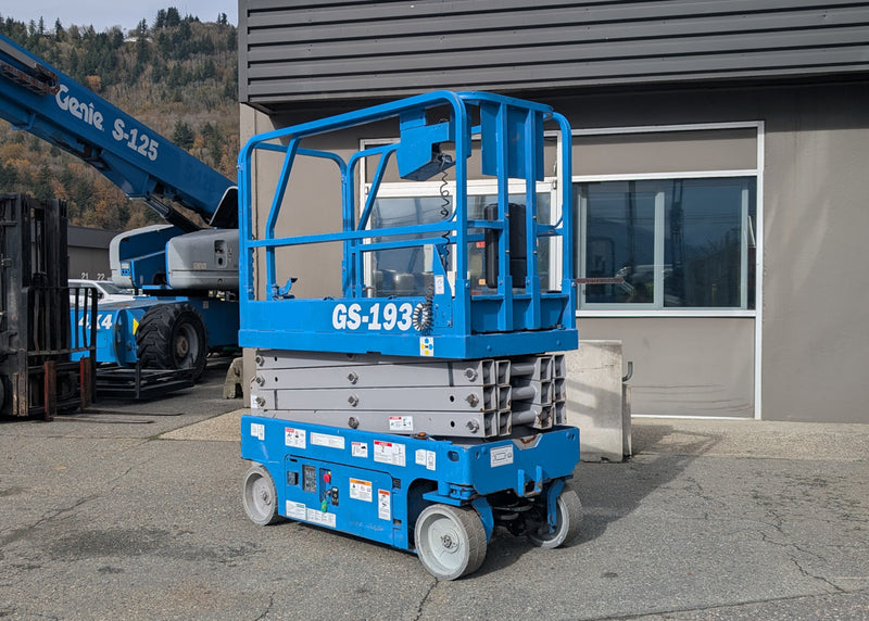 2018 Genie GS1930 Electric Scissor Lift (NORTHWEST)