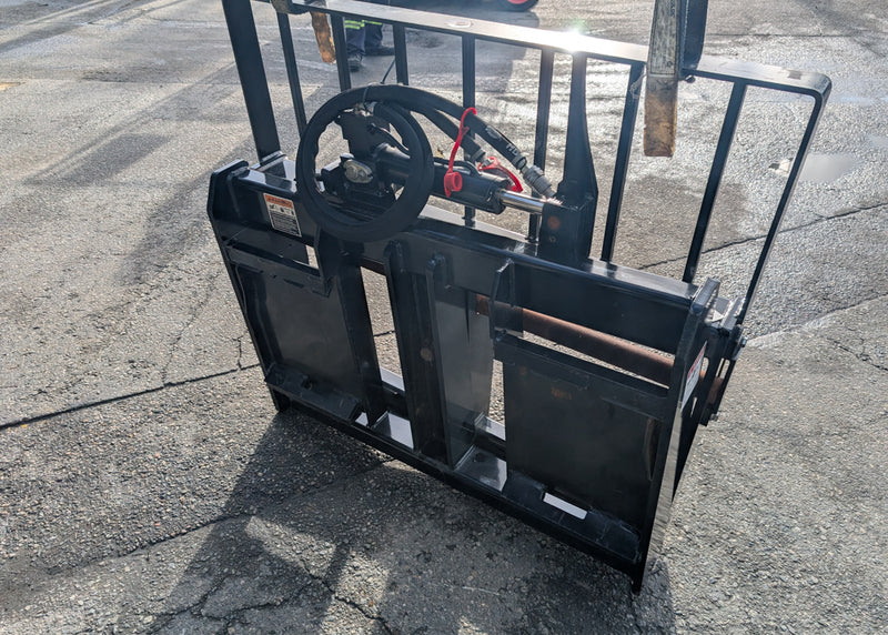 2018 JLG Hydraulic Side Tilt Skid Steer Fork Carriage