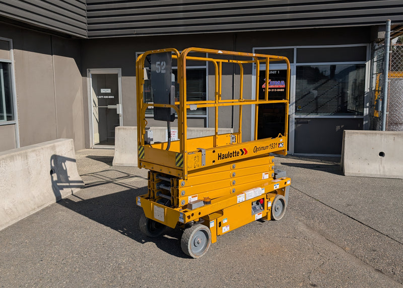 2019 Haulotte 1931 Electric Scissor Lift (Northwest)