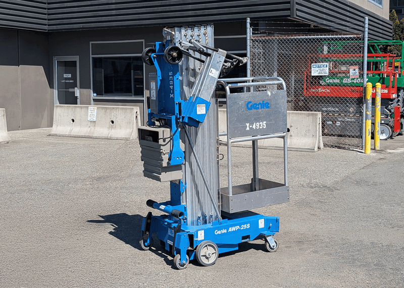 2011 Genie AWP-25S Man Lift