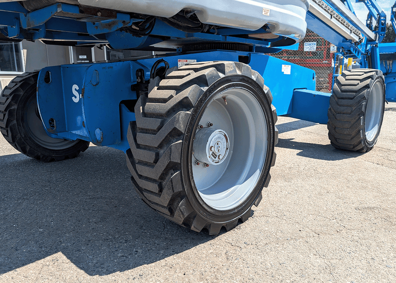 2012 Genie S-65 Boom Lift