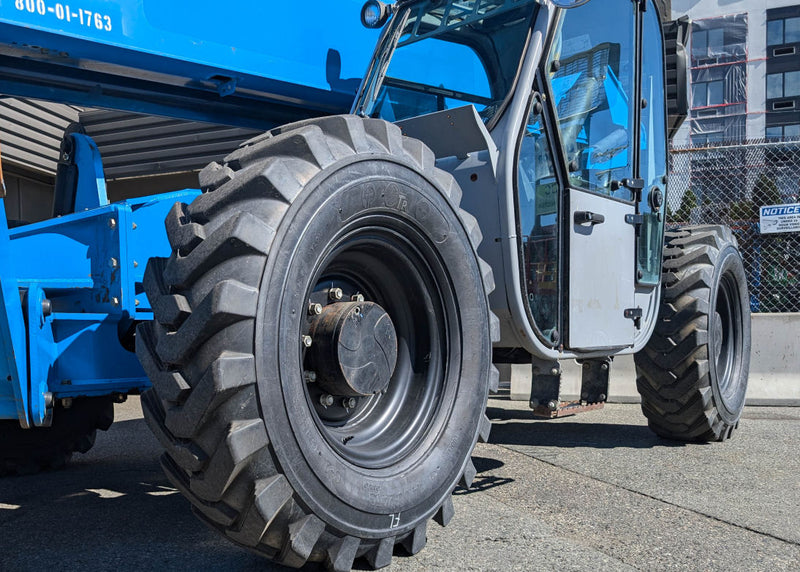 2014 Genie GTH-1056 Telehandler (NORTHWEST)