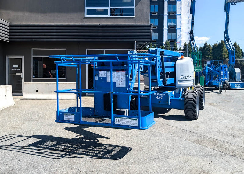 2012 Genie Z45/25J Articulating Boom Lift