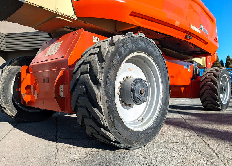 2009 JLG 1250AJP Boom Lift