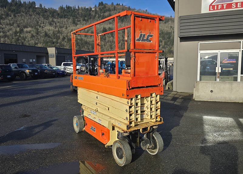 2016 JLG 2632ES Scissor Lift