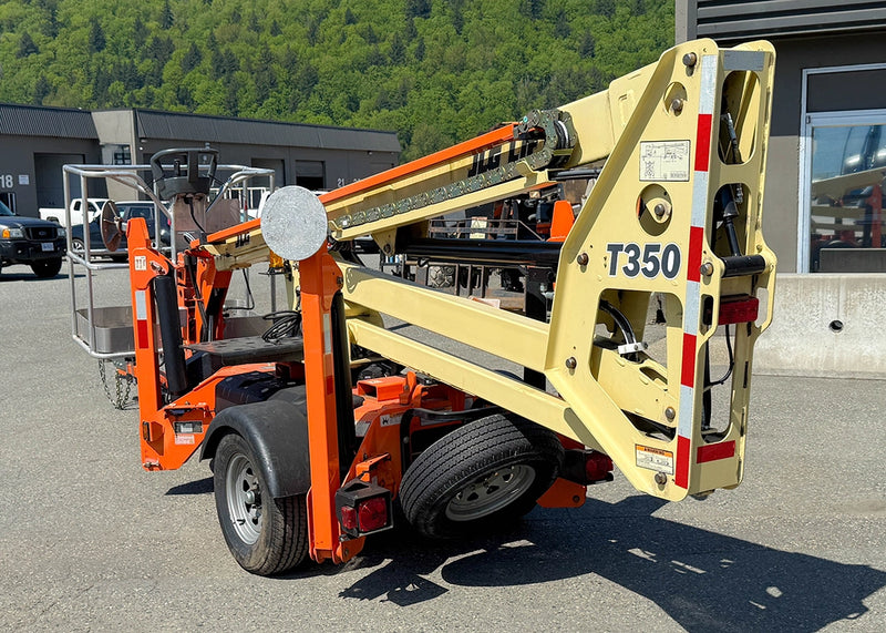 2020 JLG T350 Towable Boom Lift