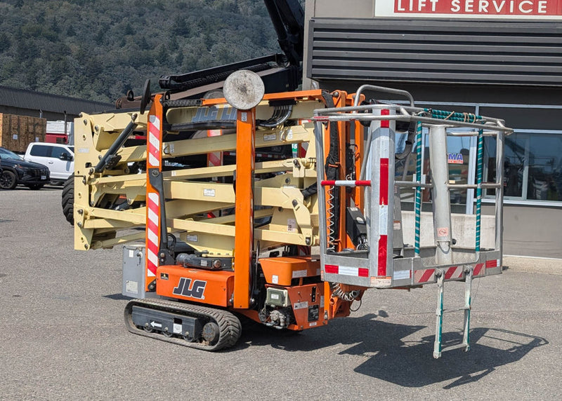 2013 JLG X550AJ Compact Crawler Boom Lift