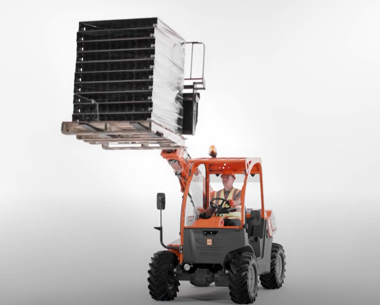 NEW JLG Skytrak 3013 Mini Telehandler