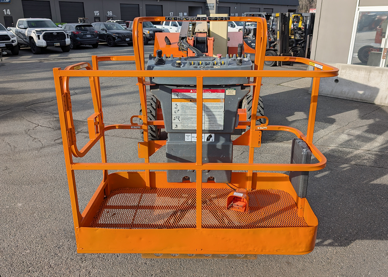 2016 JLG 340AJ Articulating Boom Lift (NORTHWEST)