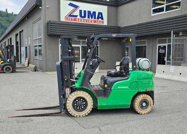 Mitsubishi FG25N Forklift