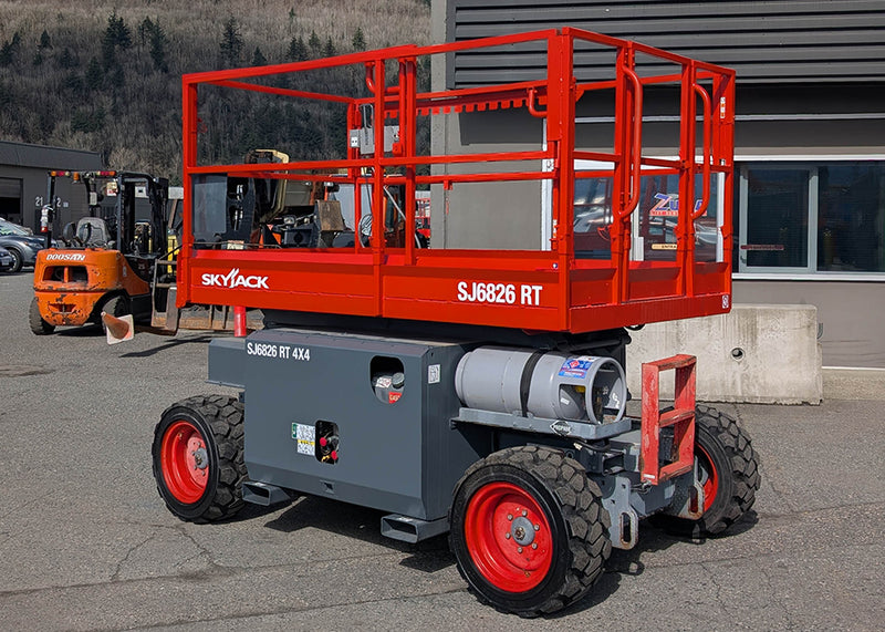 2015 Skyjack SJ6826RT Scissor Lift