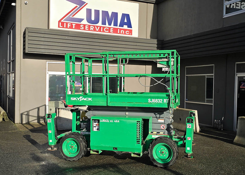 2016 Skyjack SJ6832 RT Scissor Lift (NORTHWEST)